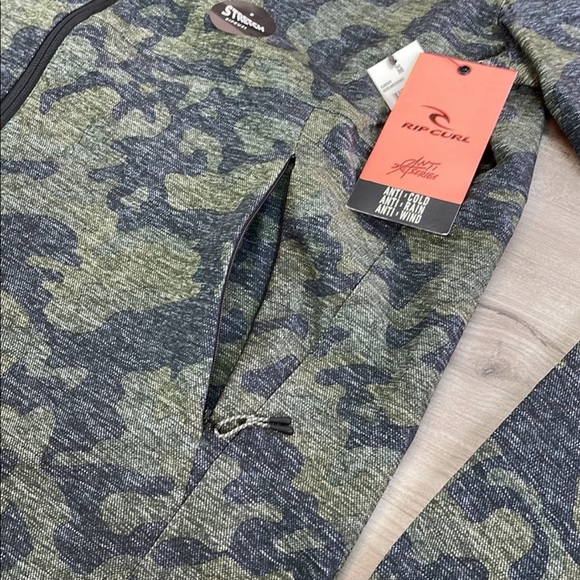 RIP CURL - ELITE ANTI SERIES JACKET - Picture 9 of 13